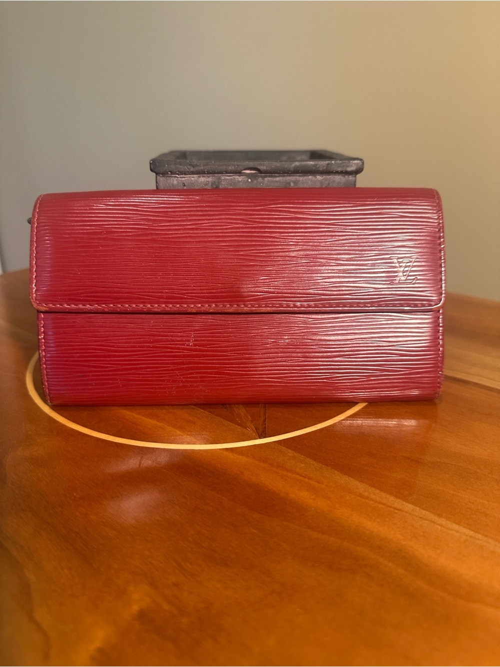 Authentic Louis Vuitton Epi Pochette Porte-Monnaie Credit Long Wallet.